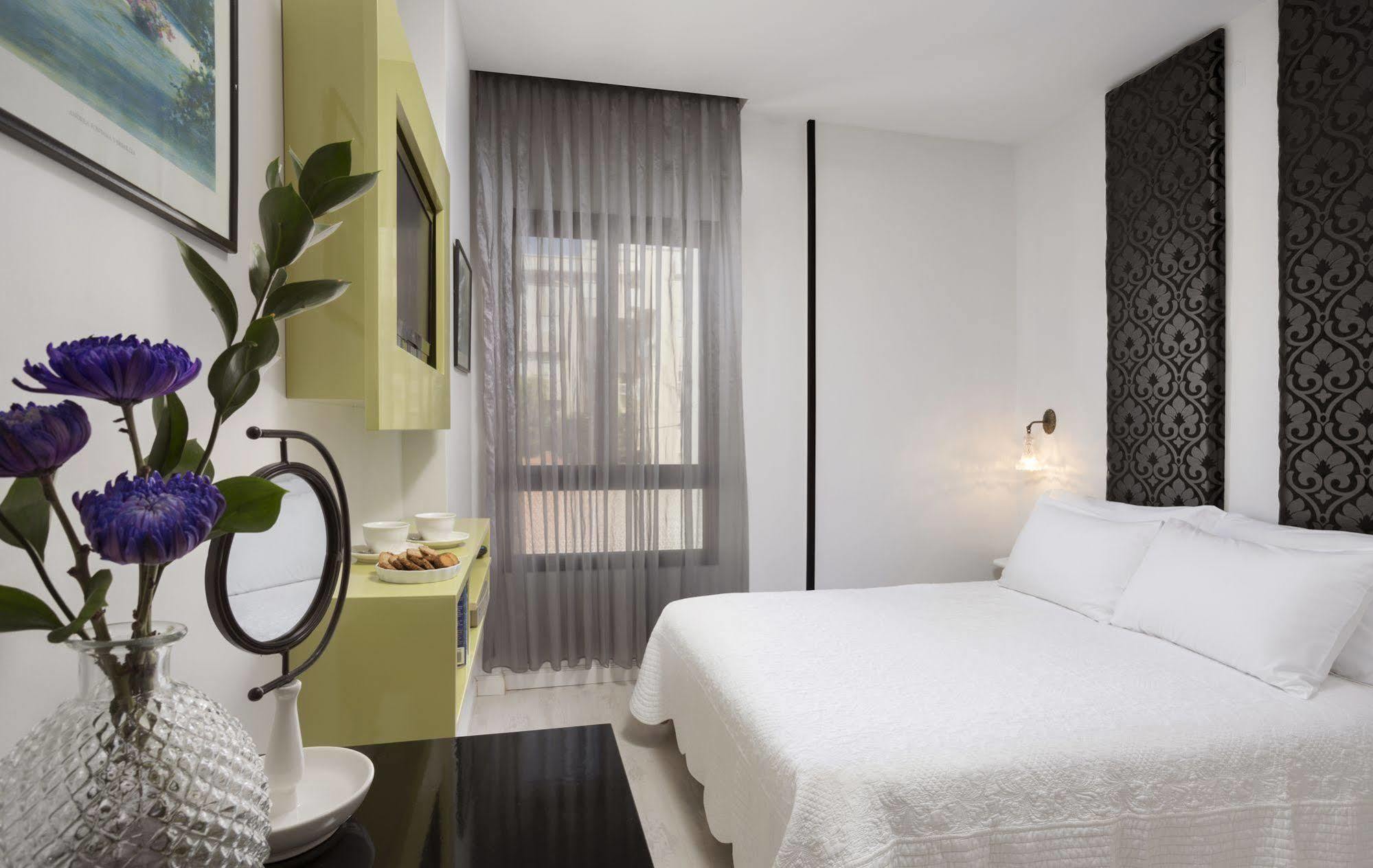 Shtarkman Erna Boutique Hotel Нагария Экстерьер фото