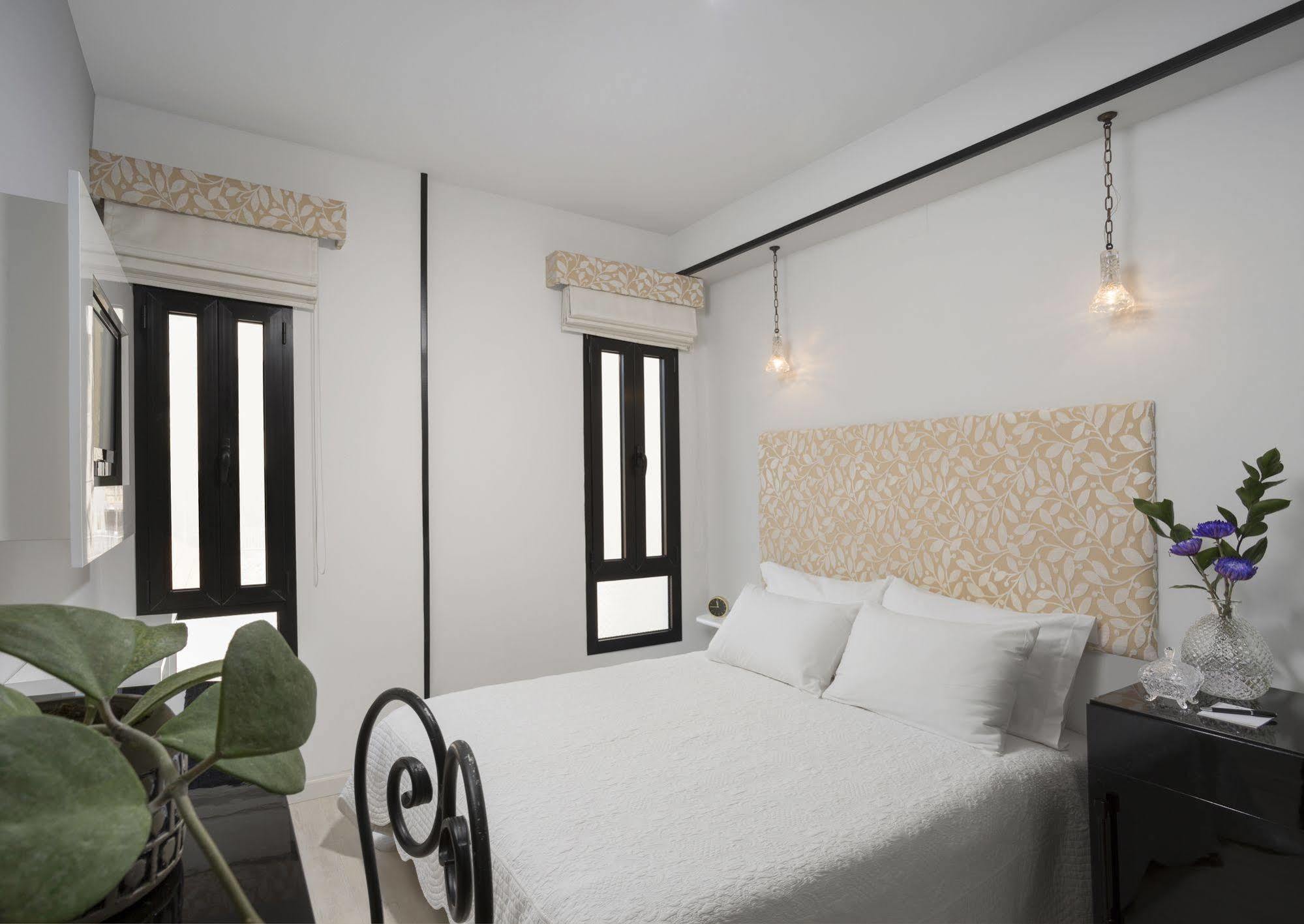 Shtarkman Erna Boutique Hotel Нагария Экстерьер фото